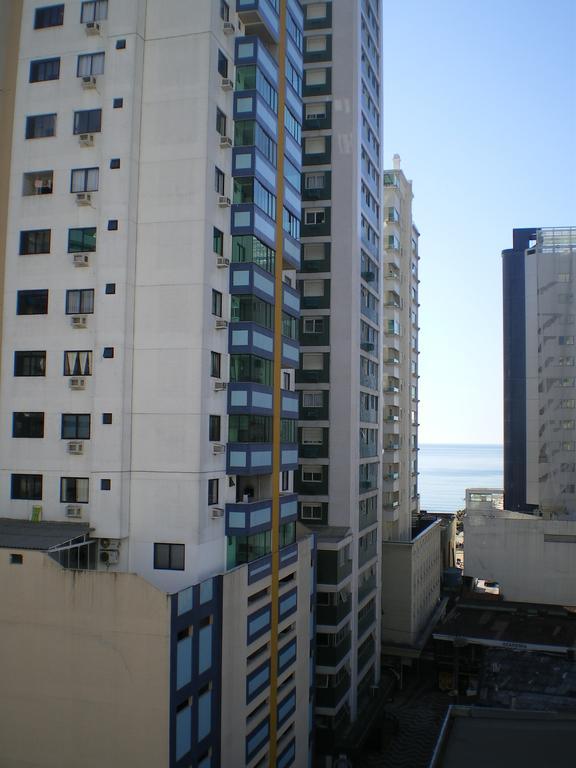 Apartamento Dante Tomio Balneario Camboriu Exterior photo
